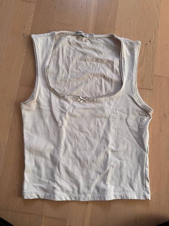 Stradivarius Top: Weisses Stradivarius Top – Nuovo (secondo la descrizione) da Arlesheim venduto da dan_vv9f