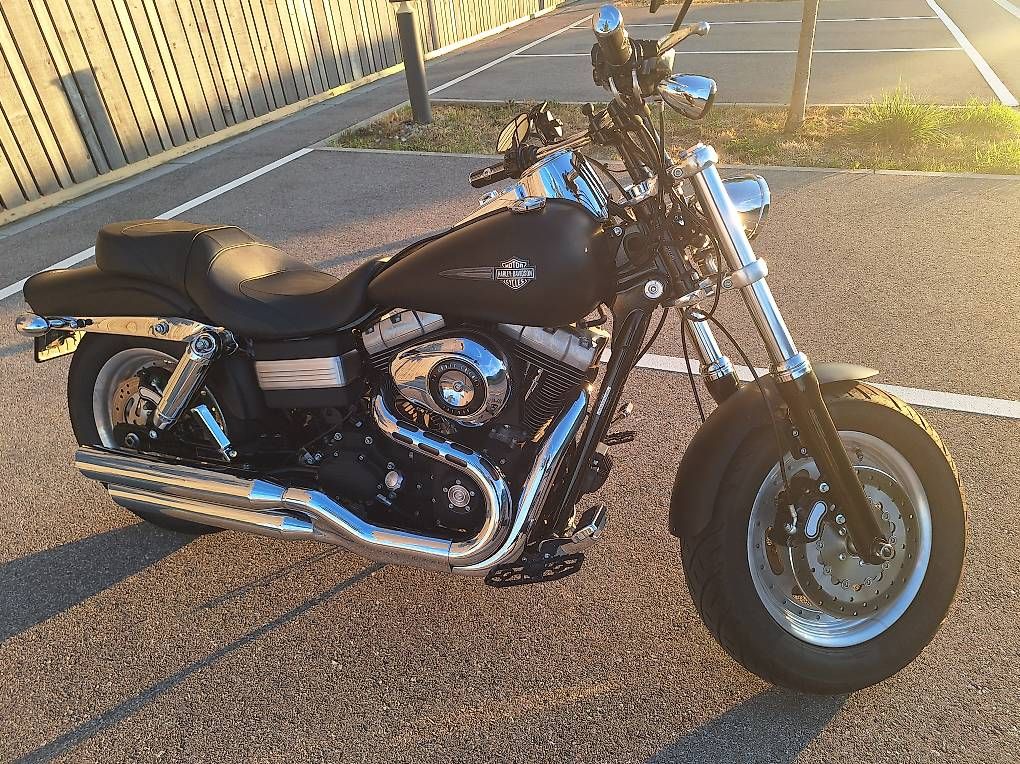 Harley-Davidson Sonstige: Harley-davidson fat bob 2008 – Gebraucht aus Cousset von stephchris