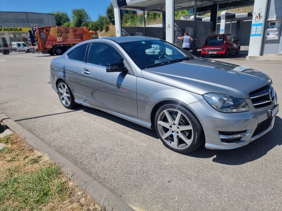 Automobili: Mercedes-Benz C180 Coupe 2011 – Usato da Courtepin venduto da luc_8x57 2