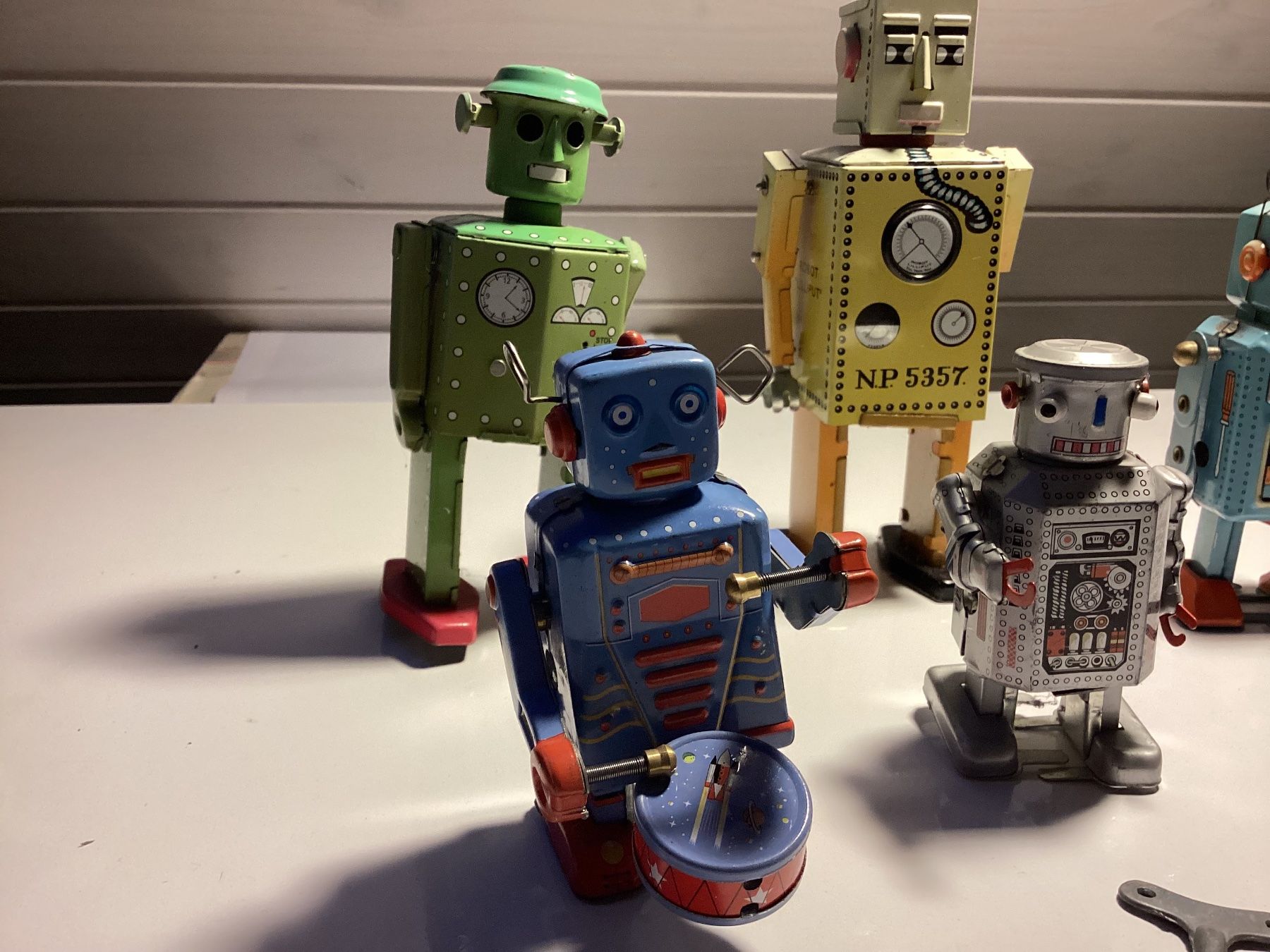 Spielzeuge: Coole Vintage "BLECH ROBOTER“ Sammlung – Gebraucht aus Bachenbülach von frifrafrosch 2