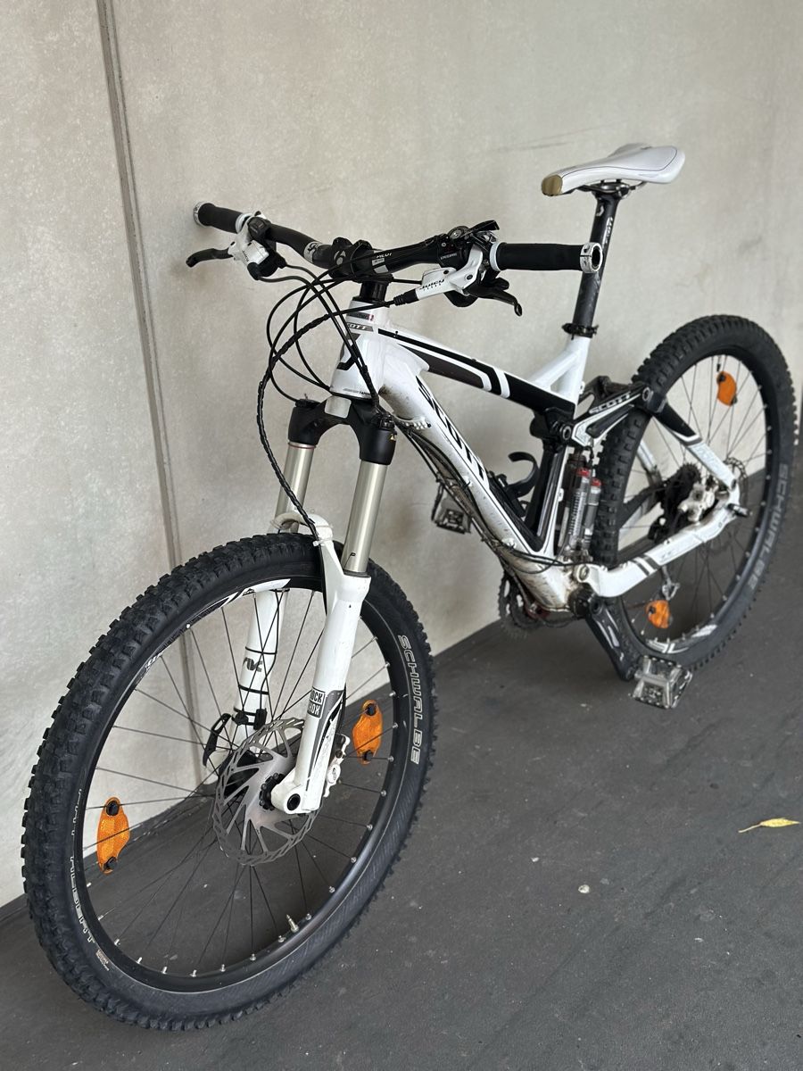 Scott Velos: Scott Genius - Fully Mountainbike – Gebraucht aus Zürich von Gadgets2020 3