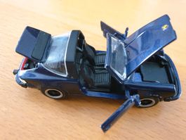 PORSCHE 911 TARGA MODELLAUTO - VINTAGE
