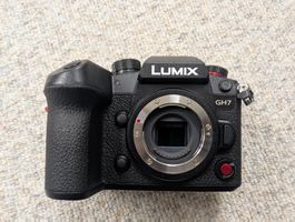 Panasonic Lumix DC-GH7