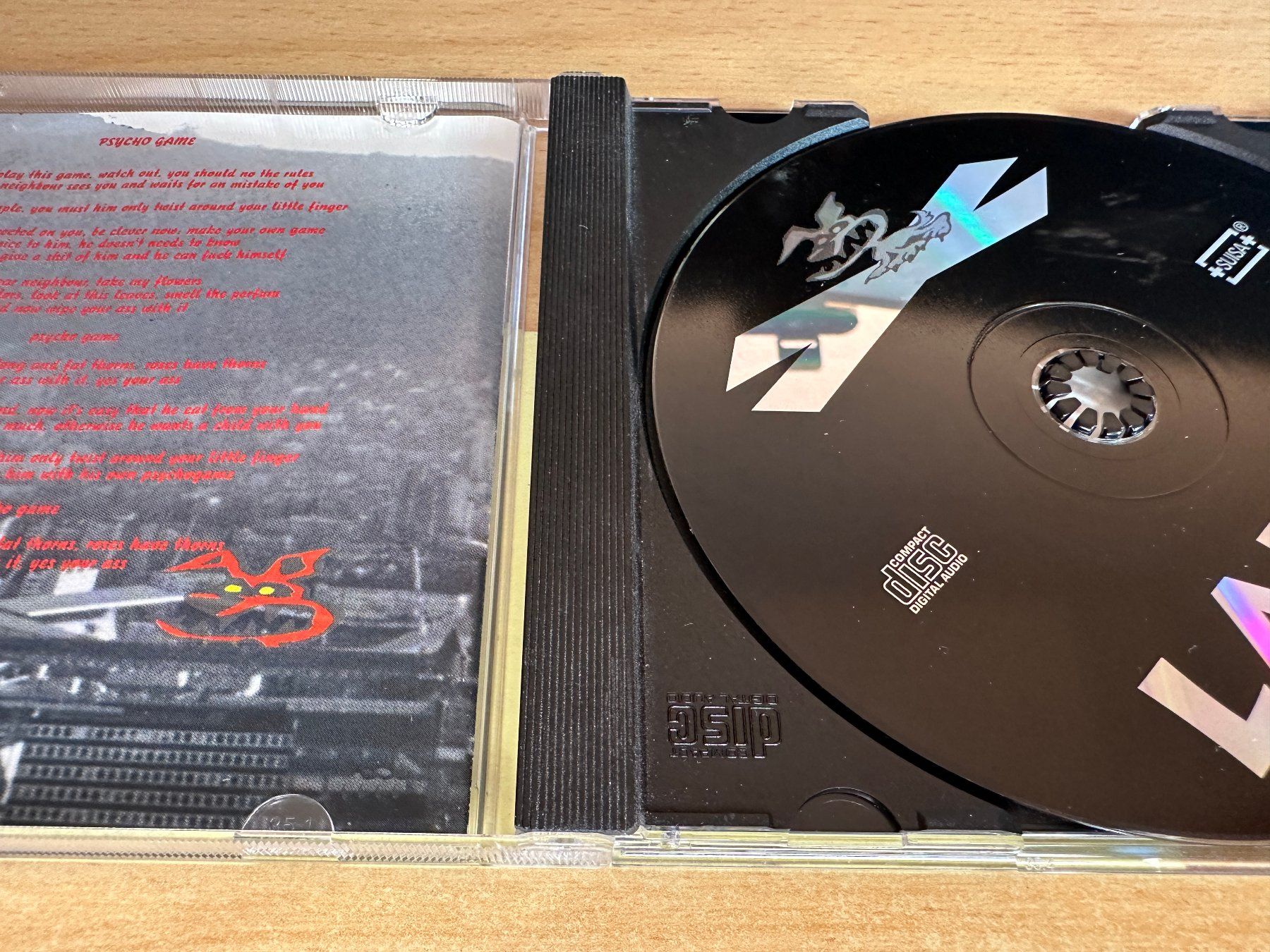 CD: X-Large – Calamity Dog – Usato da Rikon im Tösstal venduto da Alpenmutz 2