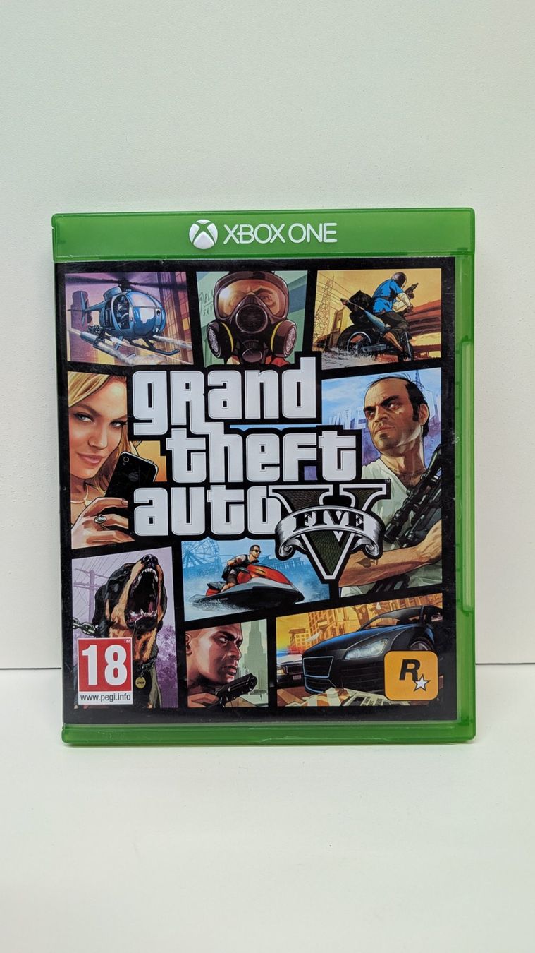 Microsoft Konsolen: Xbox One mit Controller und GTA V – Gebraucht aus Menziken von mame18 1