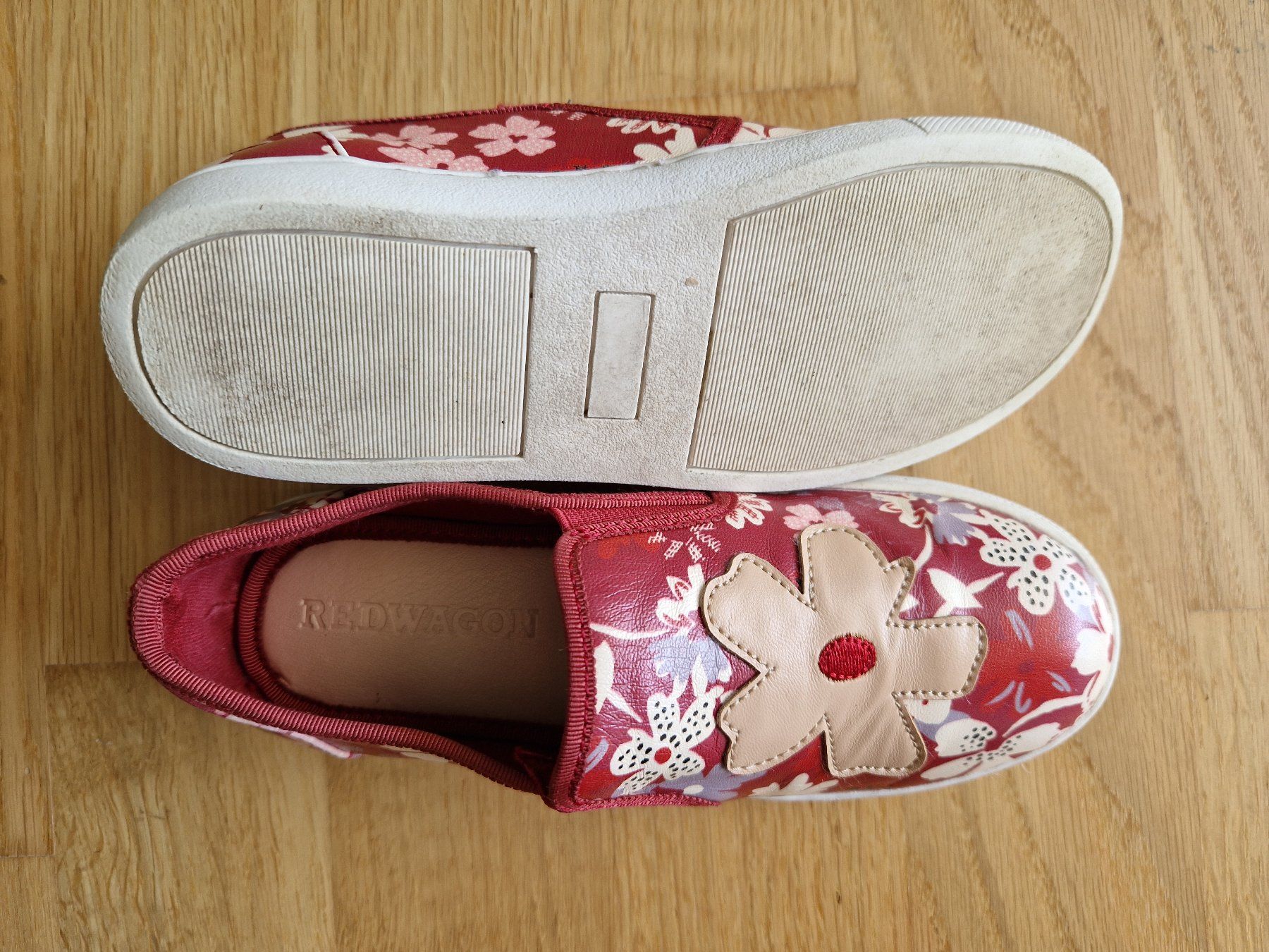 Scarpe per ragazzi: RED WAGON Mädchen Sneaker Slipper 32 – Usato da Gossau SG venduto da dolores_x 5