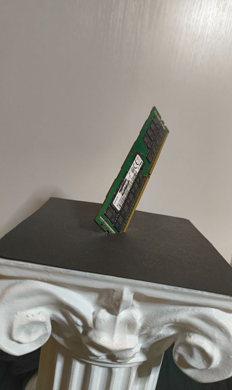 Samsung Mémoires / RAM: 32GB DDR4-2666 ECC RDIMM RAM Samsung – D'occasion à Kaisten par pat_md96 1