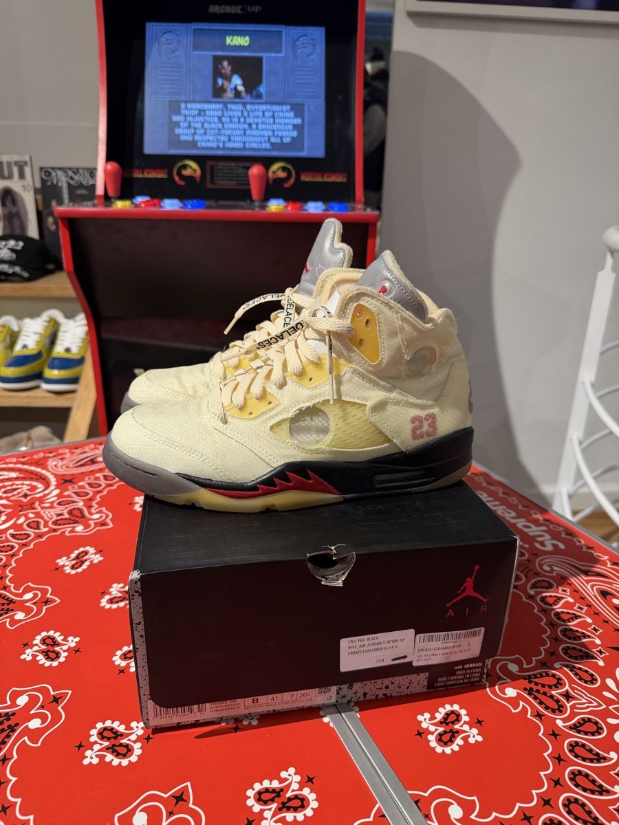 Jordan Scarpe da uomo: Jordan 5 x Off White Sail Grösse 41 – Usato da Basel venduto da julianlenzin