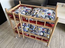 Puppenbett-Etagenbett aus Holz mit Bettwäsche, guter Zustand