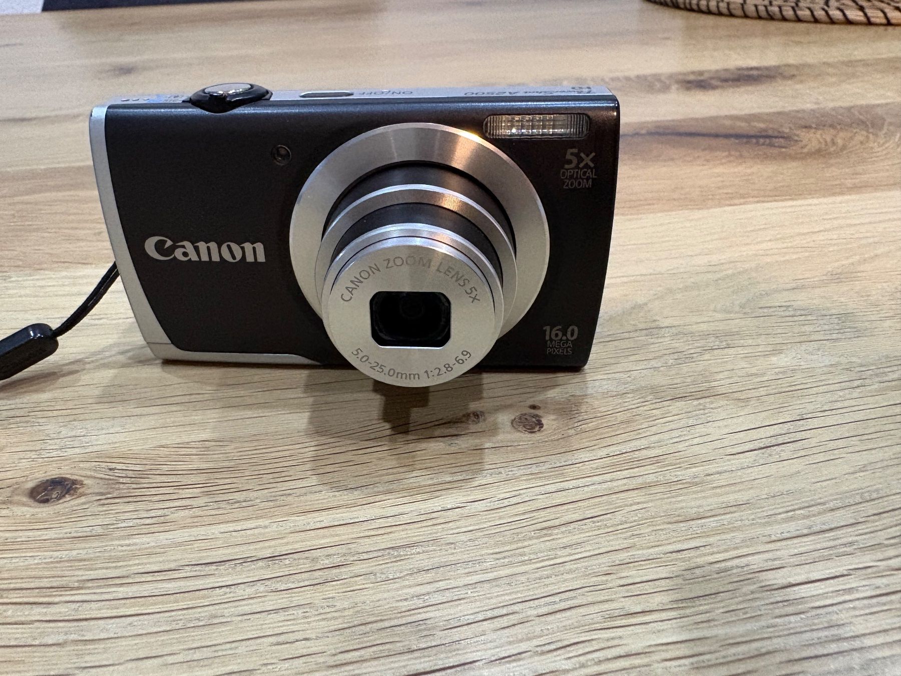 Canon Fotocamera: Canon PowerShot A2500  HD / 16MP  Digitalkamera – Usato da Lausen venduto da sen_jm7c 2