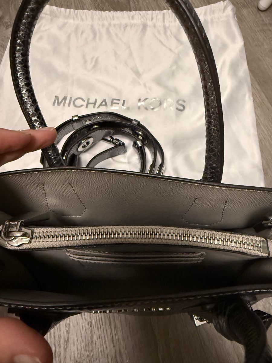 Michael Kors Borse da donna: Michael Kors Handtasche Grau – Nuovo (secondo la descrizione) da Frauenfeld venduto da sharonhabrik 6
