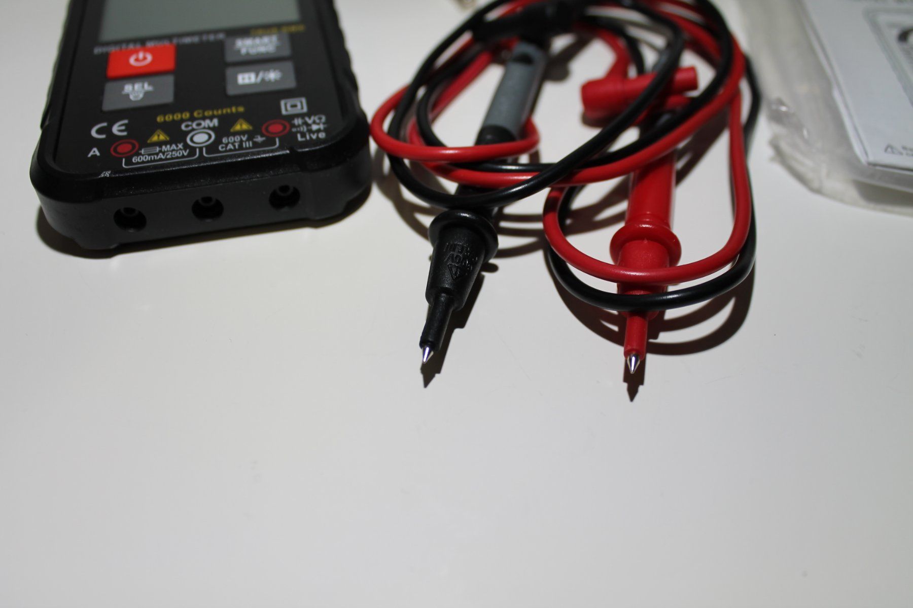 Misurare: TOOLTOP ET8132 LCD-Bildschirm Multimeter DC AC Spannung – Nuovo e nell'imballaggio originale da Basel venduto da David25 5