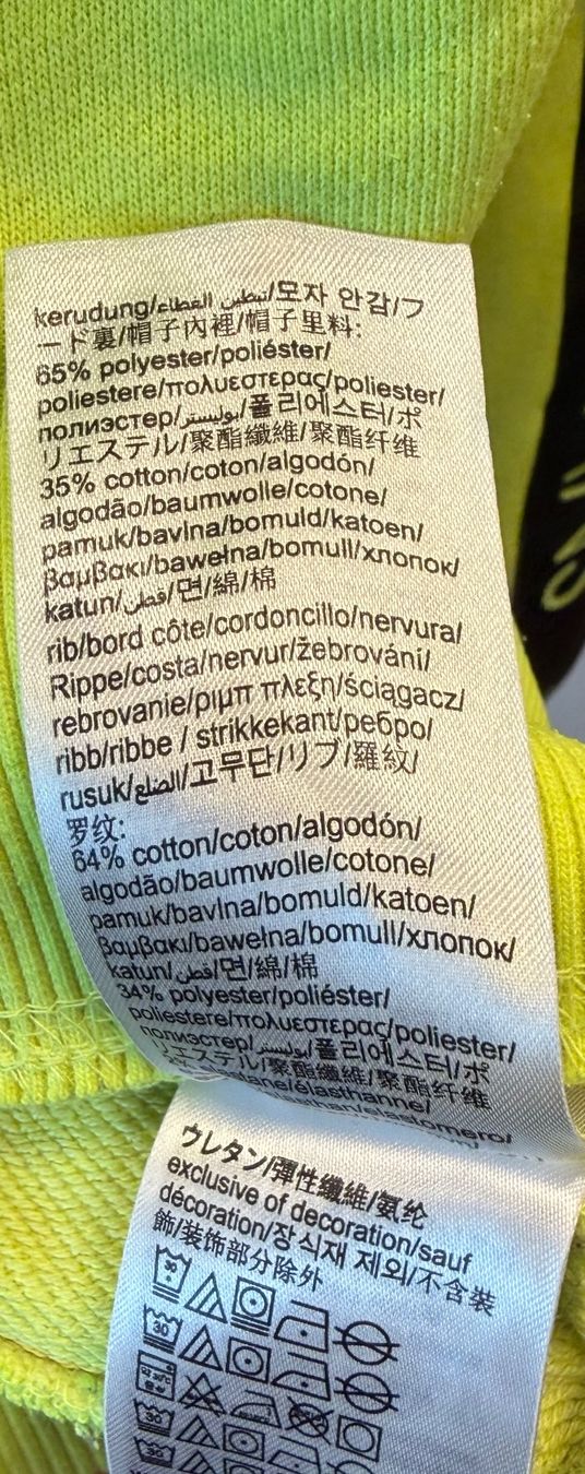 Calvin Klein Pullover & Sweatshirts: Calvin Klein Jeans Hoodie Kinder – Gebraucht aus Schlieren von svenbaettig 2