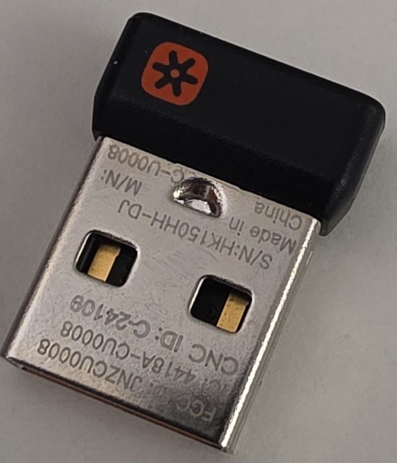 Logitech Unità & Adattatore: Logitech Unifying Empfaenger USB schwarz gebraucht – Usato da Zürich venduto da zweistein03