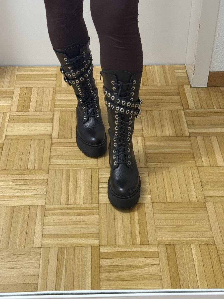 Damenschuhe: Stiefel, Gr 37 – Gebraucht aus Gossau SG von cuk_fyc6 4