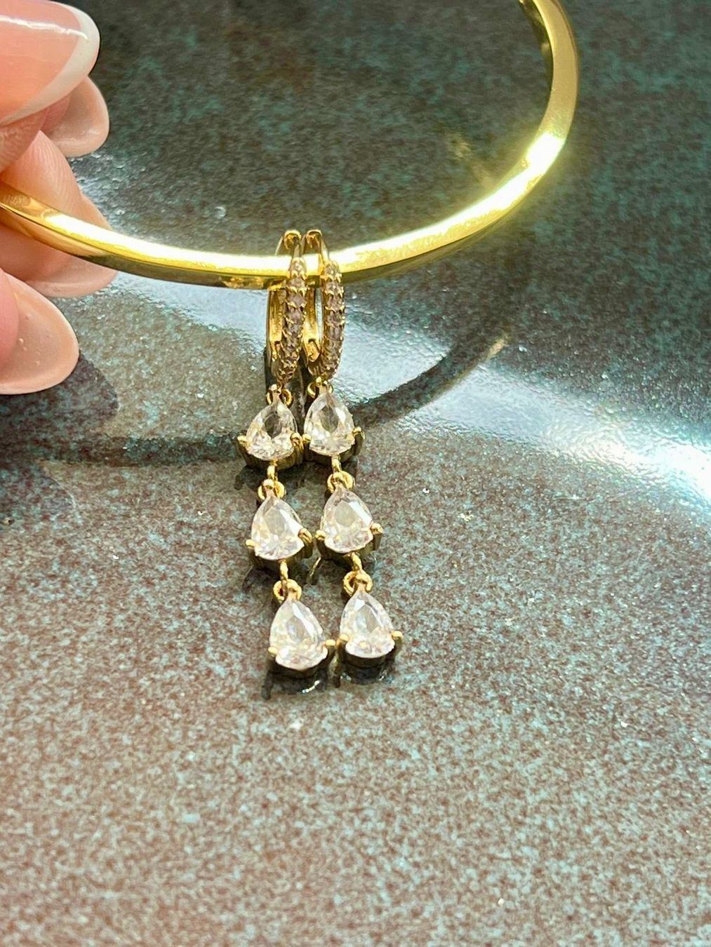 Orecchini pendenti & Orecchini a lobo: Boucles en acier inoxydable et zircons blancs – Nuovo e nell'imballaggio originale da Thônex venduto da Swiss-Jewels 3