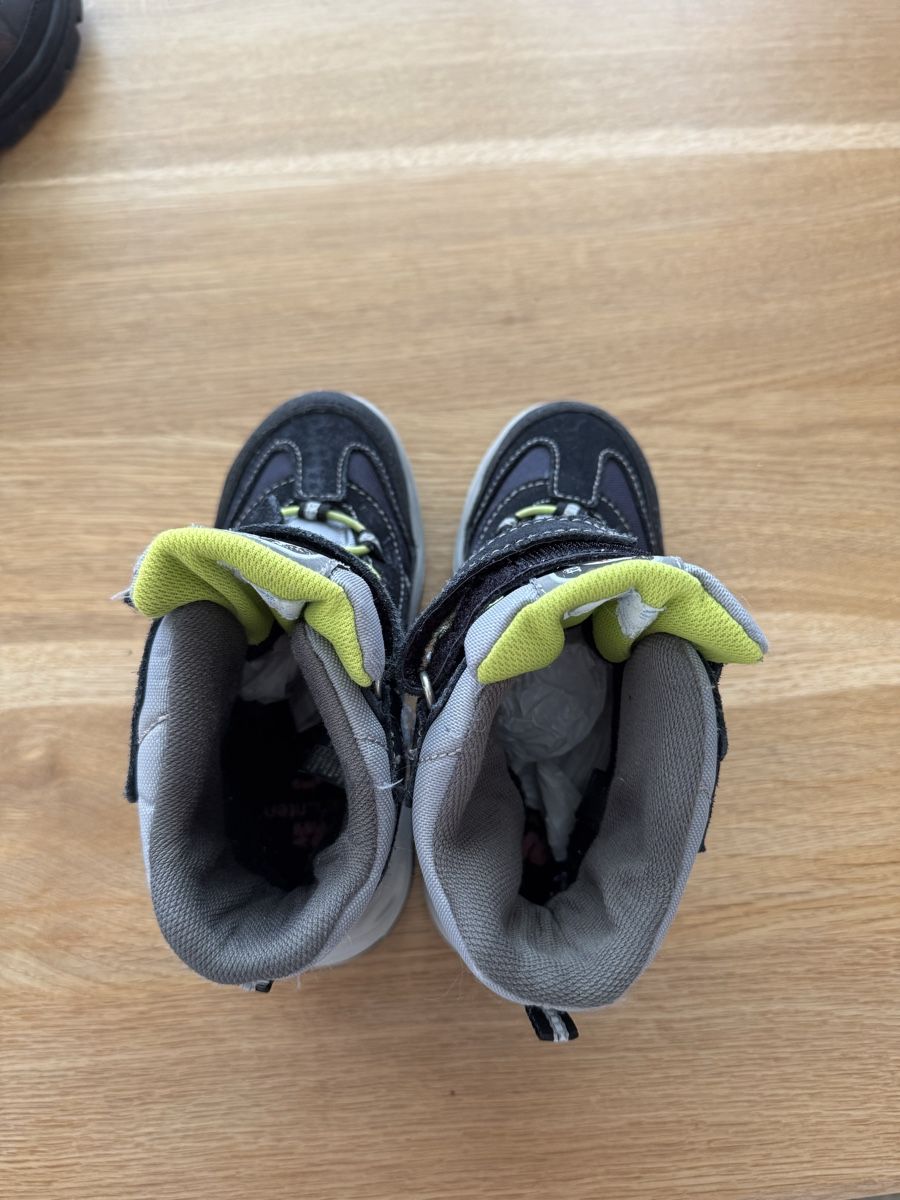 Vibram Scarpe per ragazzi: Winterschuhe – Usato da Tagelswangen venduto da Isa036