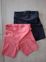 2 shorts, Needs bye name it, 9-10 ans