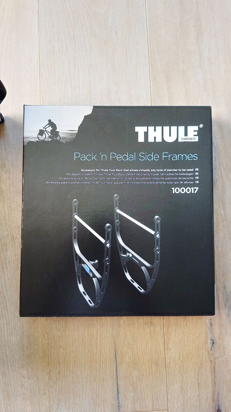 Thule Supporti a parete: Thule Tour Rack + Side Frames-hochwertiges Gepäckträger-Set – Nuovo e nell'imballaggio originale da Kriegstetten venduto da AMEY 2