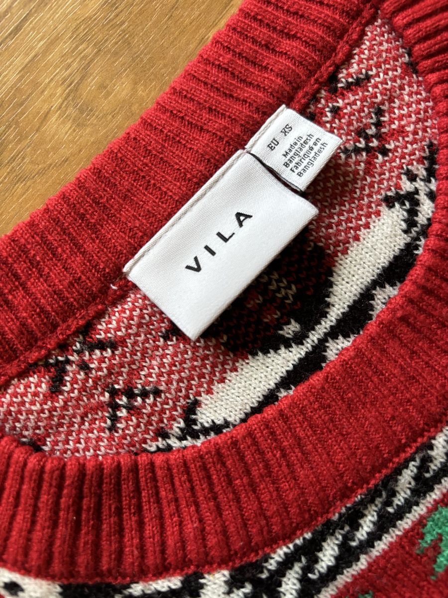 Vila Pullover & Sweatshirts: VILA Weihnachtspullover, XS – Gebraucht aus Brütten von Raaphi6 1