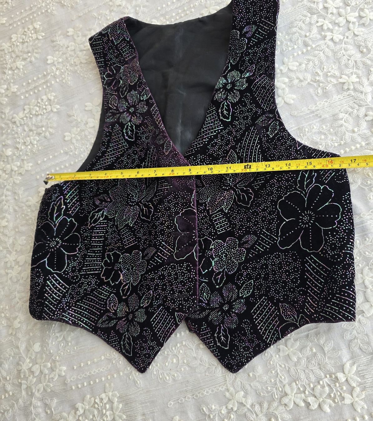 Gilet & Giacche senza maniche: Weste, Samtweste, Vintage Weste, Blumenmuster, Schwarz – Usato da Rheinsulz venduto da Gilea 7