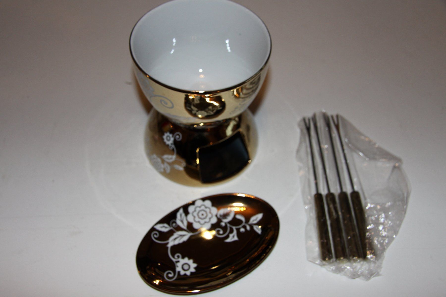 Geschirrsets: zwei Schokoladen-Fondue-Set – Gebraucht aus Baar von ben_vrx8 1