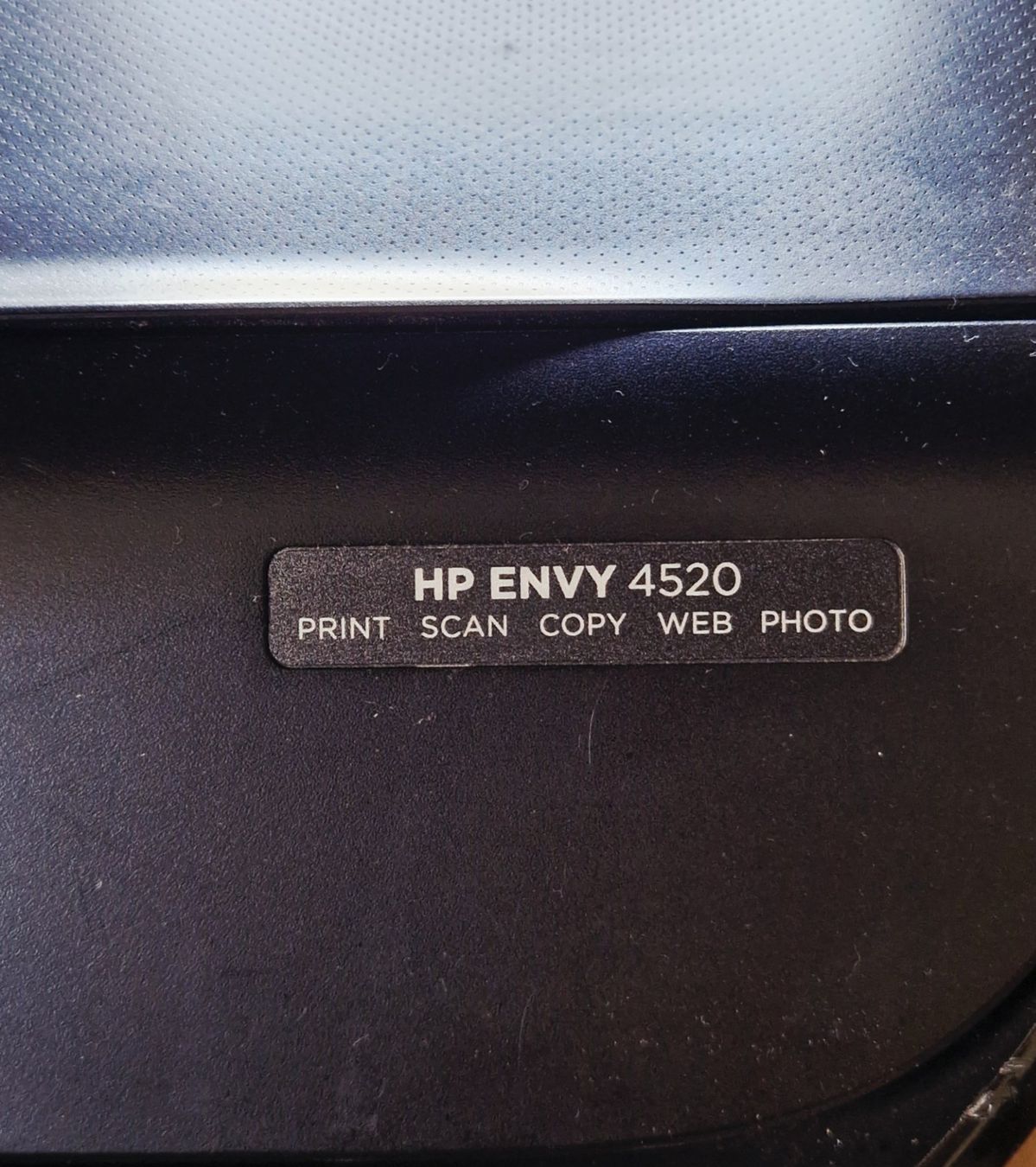 Hewlett Packard Stampanti: Drucker (HP ENVY 4520) mit Farbpatronen – Usato da Bern venduto da Lu.Ma 2