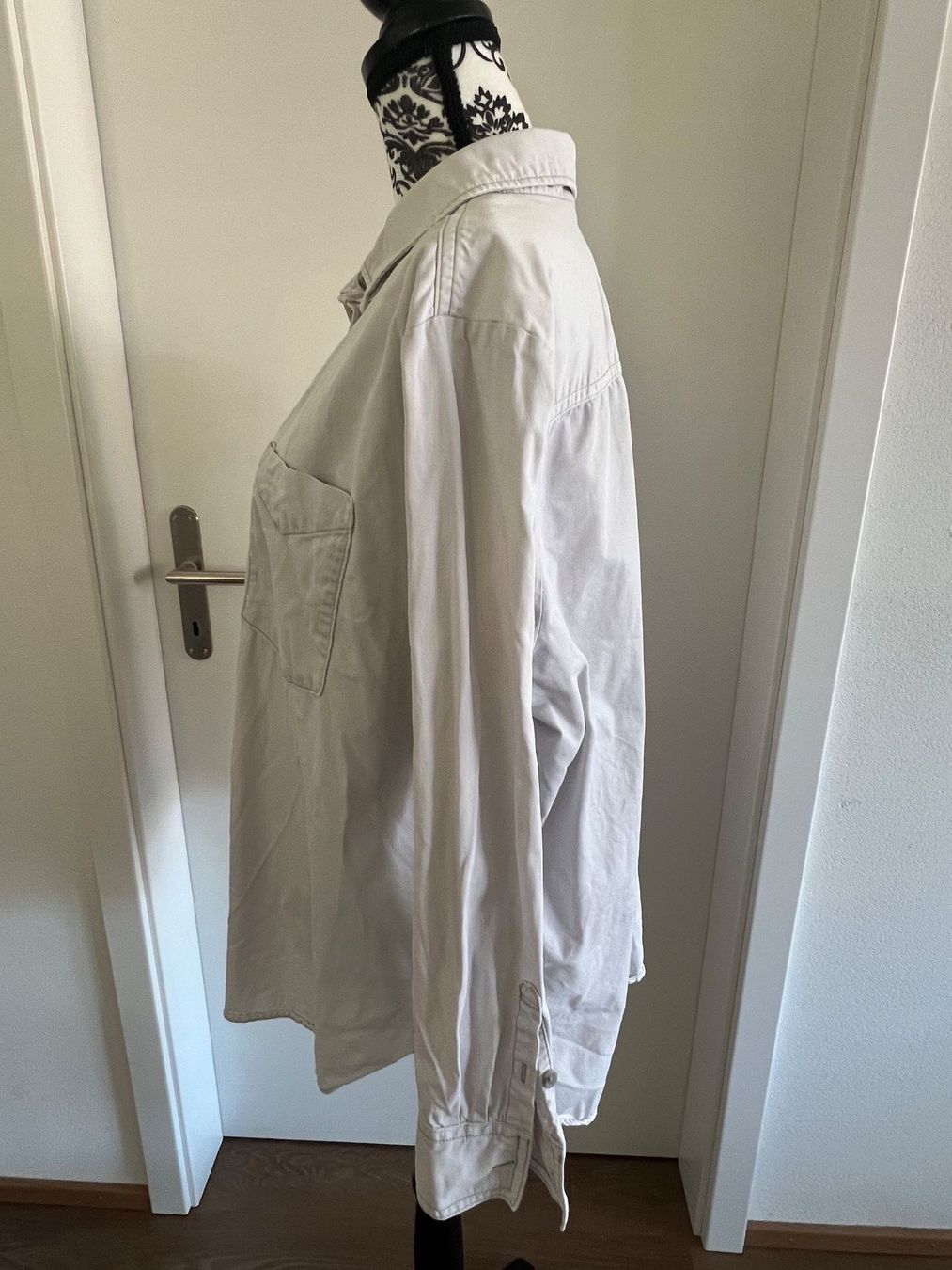 H&M Blusen: 👚Bluse Hemd hellgrau L – H&M – Neu (gemäss Beschreibung) aus Vaduz von NotNeeded 1