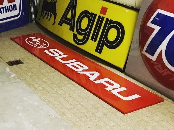 Subaru Insegne: Subaru Werbeschild – Usato da Erlinsbach venduto da Stu-ff 1