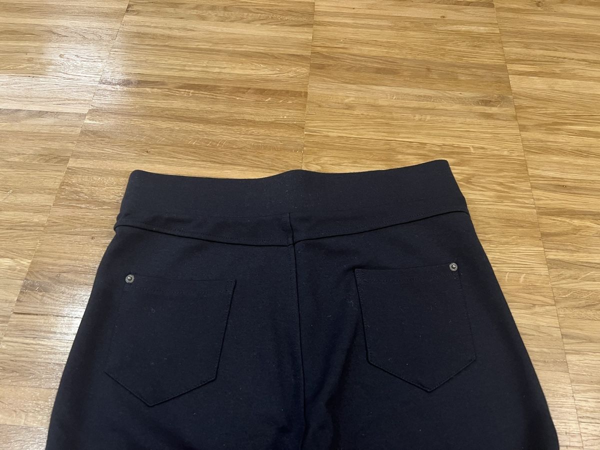 Leggings: Navy blue leggings – Usato da Adliswil venduto da Marjin 4