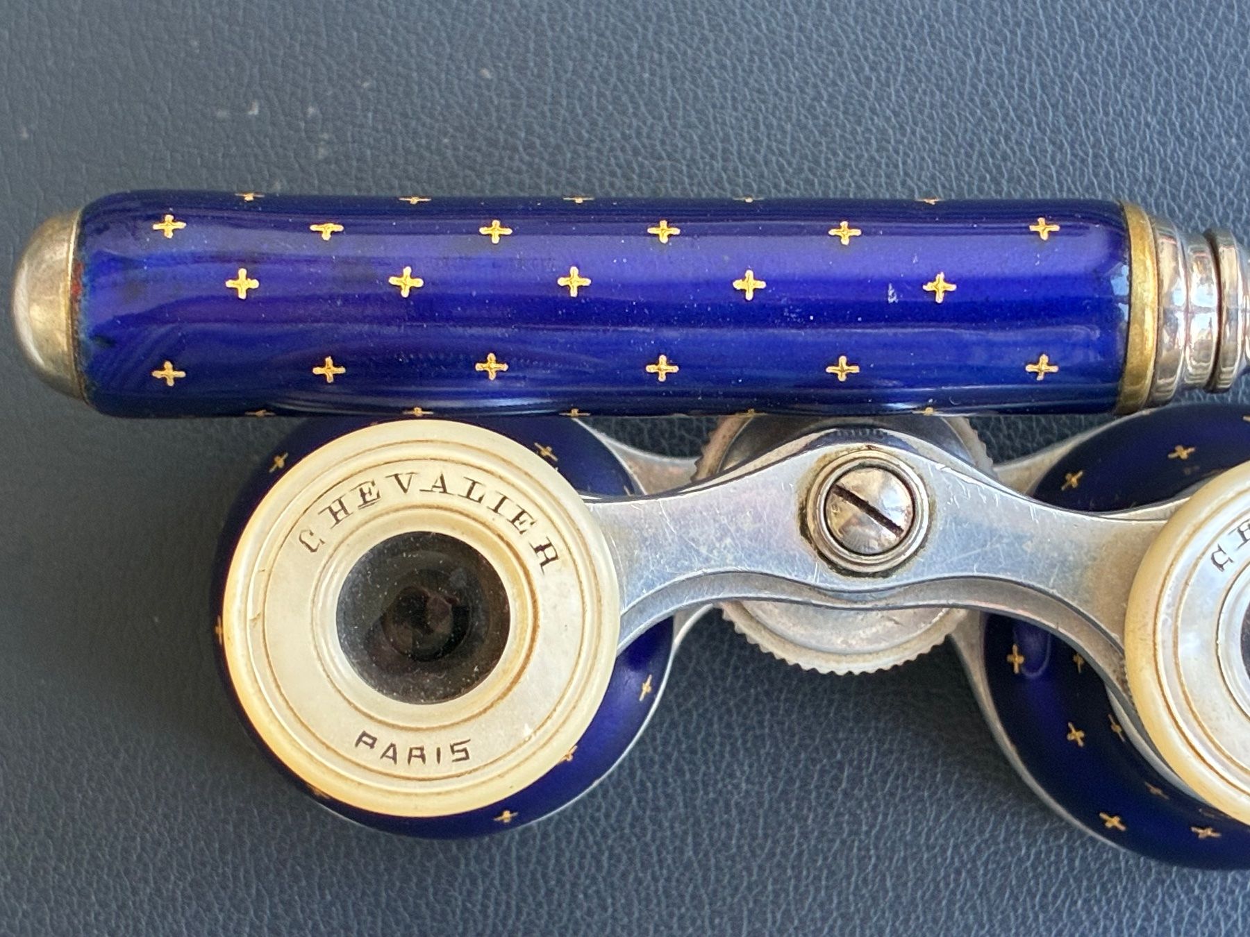 Feldstecher: Opernglas "Chevalier Paris" mit Griff + Stoff-Fächer bemalt – Gebraucht aus Luzern von dichsel 6