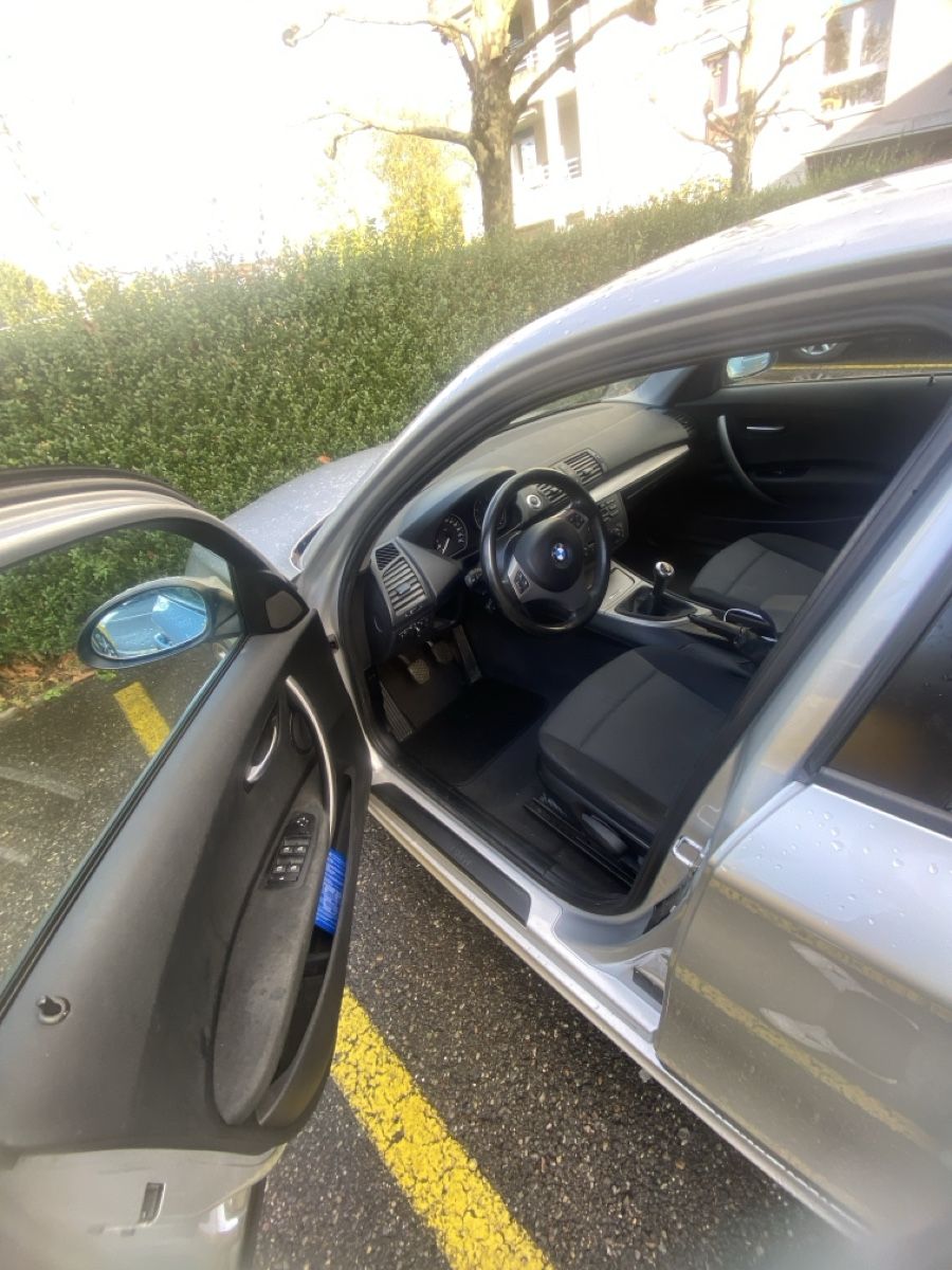 BMW Automobili: Bmw116i – Usato da Lachen SZ venduto da zak_7ysj 8