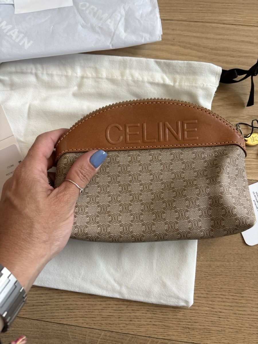 Celine Kosmetikkoffer: Pochette Celine Triomphe authentique – Neu (gemäss Beschreibung) aus Genève von bha_jcf5 5