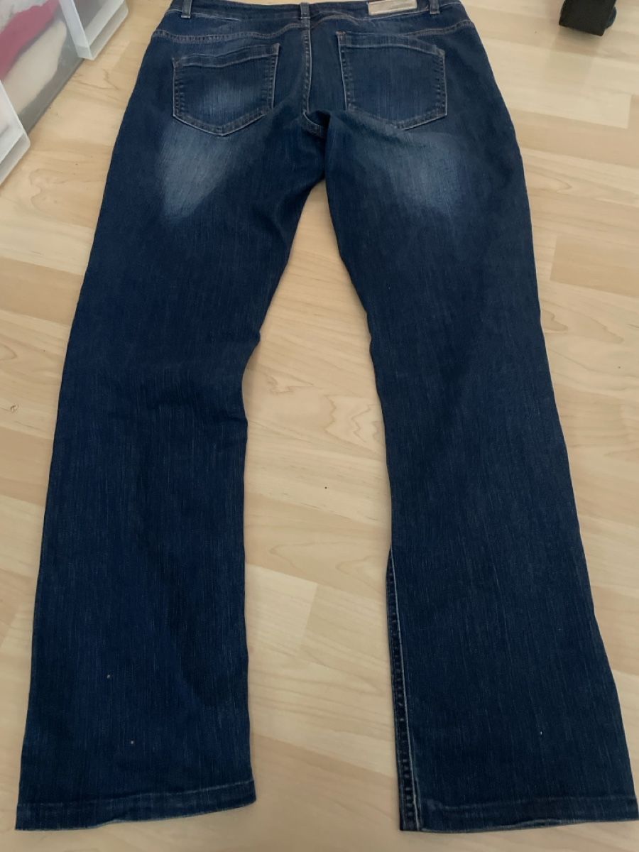 More & More Jeans: More & More Jeans Gr 40 dunkelblau – Usato da Illnau venduto da cla_jqf8 1