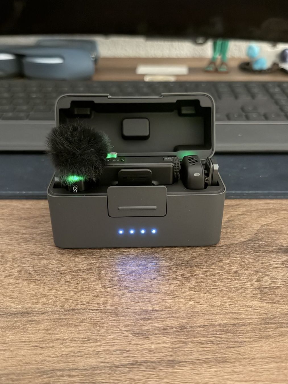 DJI Microfoni: DJI Mic Funkmikrofon-Set mit Ladecase – Usato da Hellbühl venduto da dodo433