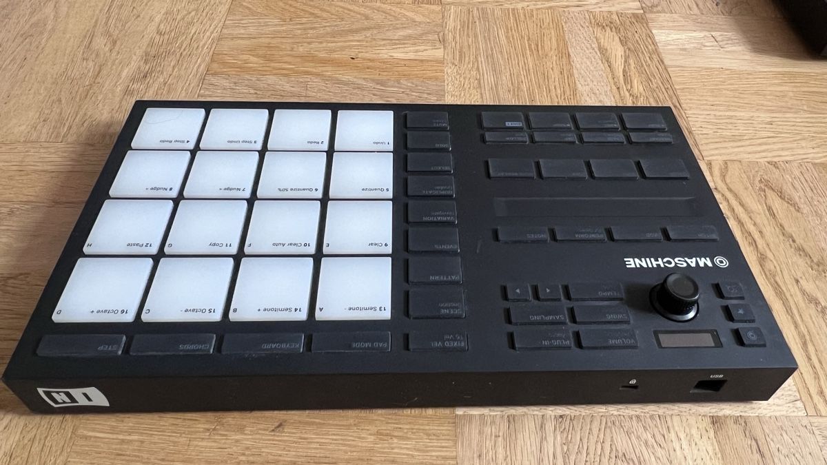Native Instruments Strumenti musicali: NATIVE INSTRUMENTS Maschine Mikro MK3 – Usato da Biel/Bienne venduto da A.perez 2