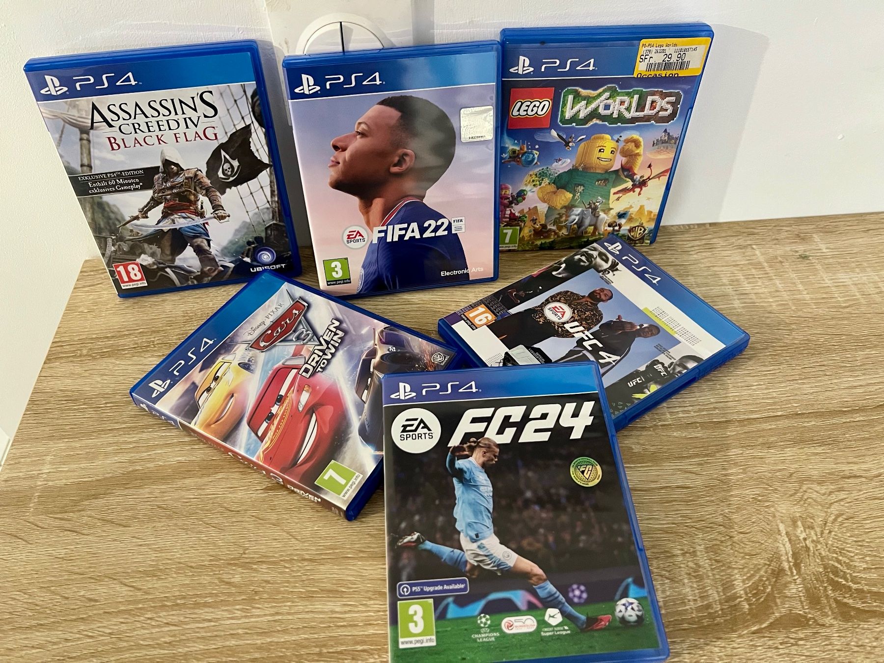 Giochi: PS4 Spiele FC24 UND +++ – Usato da Zürich venduto da T.E.B 1