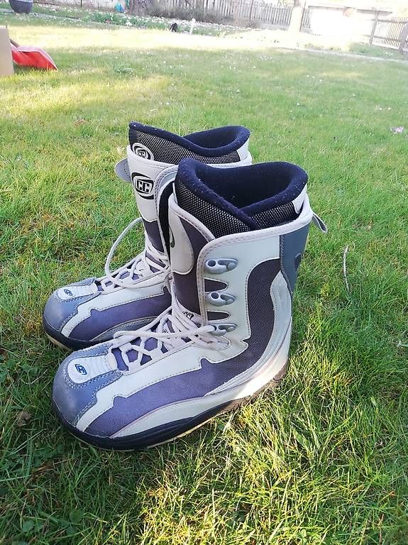 Herrenschuhe: Snowboard boots – Gebraucht aus Bad Zurzach von Teno_53 2