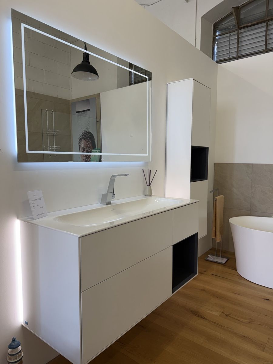 Installations & Meubles: Villeroy & Boch Badmöbelset  – Neuf (Voir description) à Amriswil par deluxe_bad 2