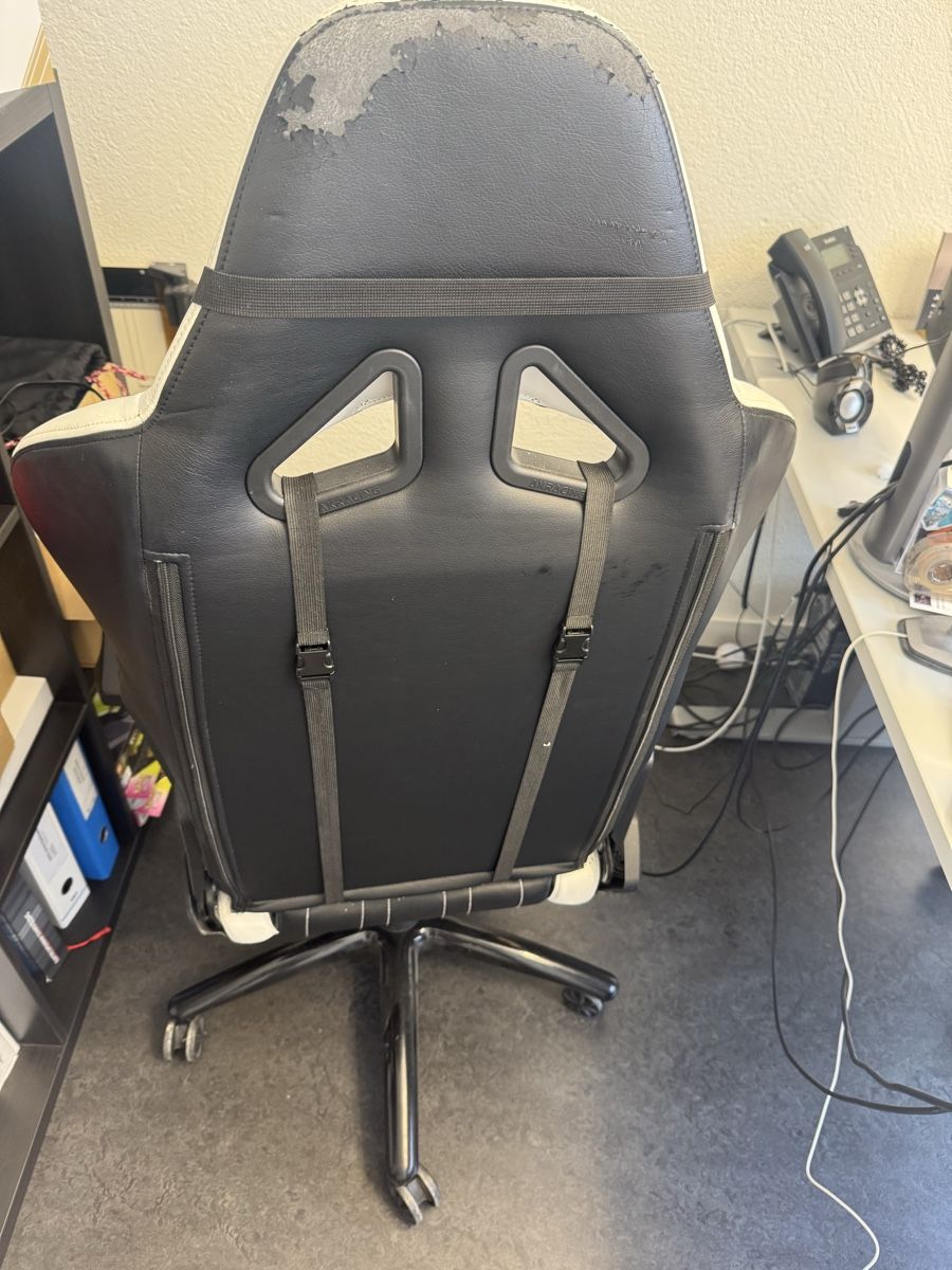 Sedie: 4x AKRacing Gaming-/Bürostühle – Usato da Steinmaur venduto da Florianpoke 6