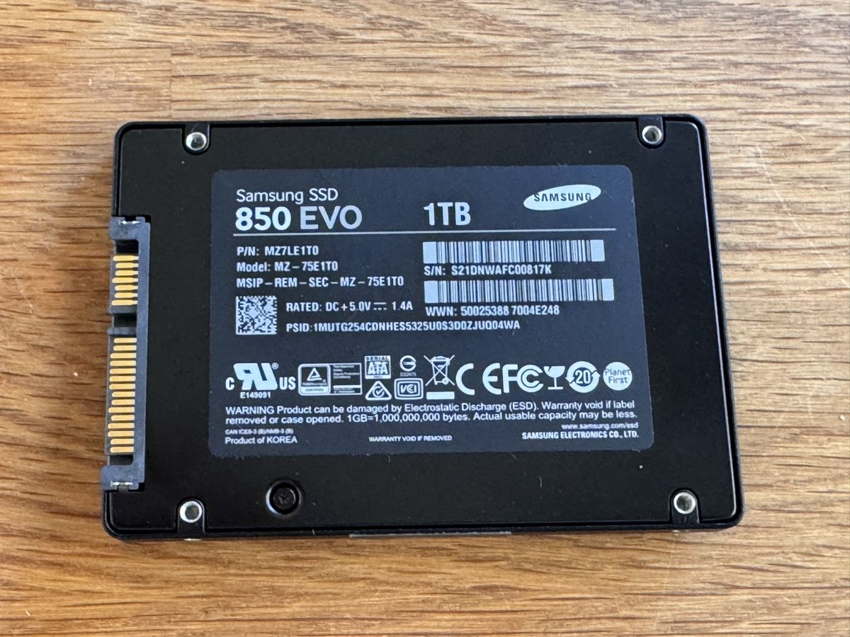 Samsung Dischi rigidi: Samsung 850 EVO 1TB SSD – Usato da Zürich venduto da Retro_Legends 2