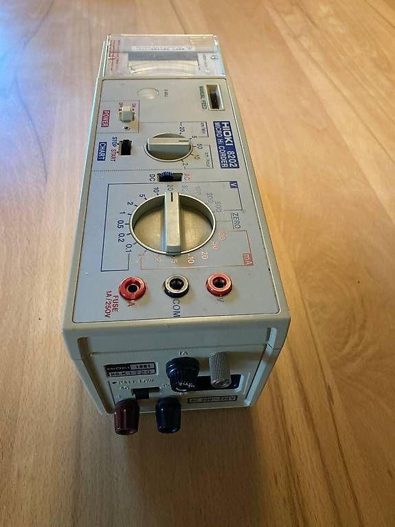 Mesurer: Volt / Amp Messgerät mit Aufzeichnung – D'occasion à Benken ZH par rom_trs5 3