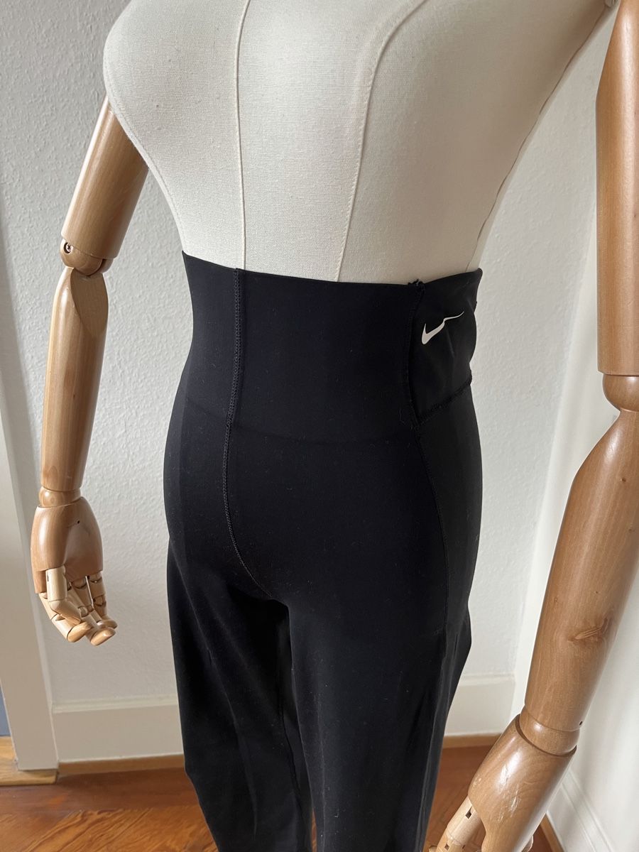 Nike Leggings: Nike Dri-FIT Black Leggings, Size S – Usato da Mies venduto da Nib2011 1