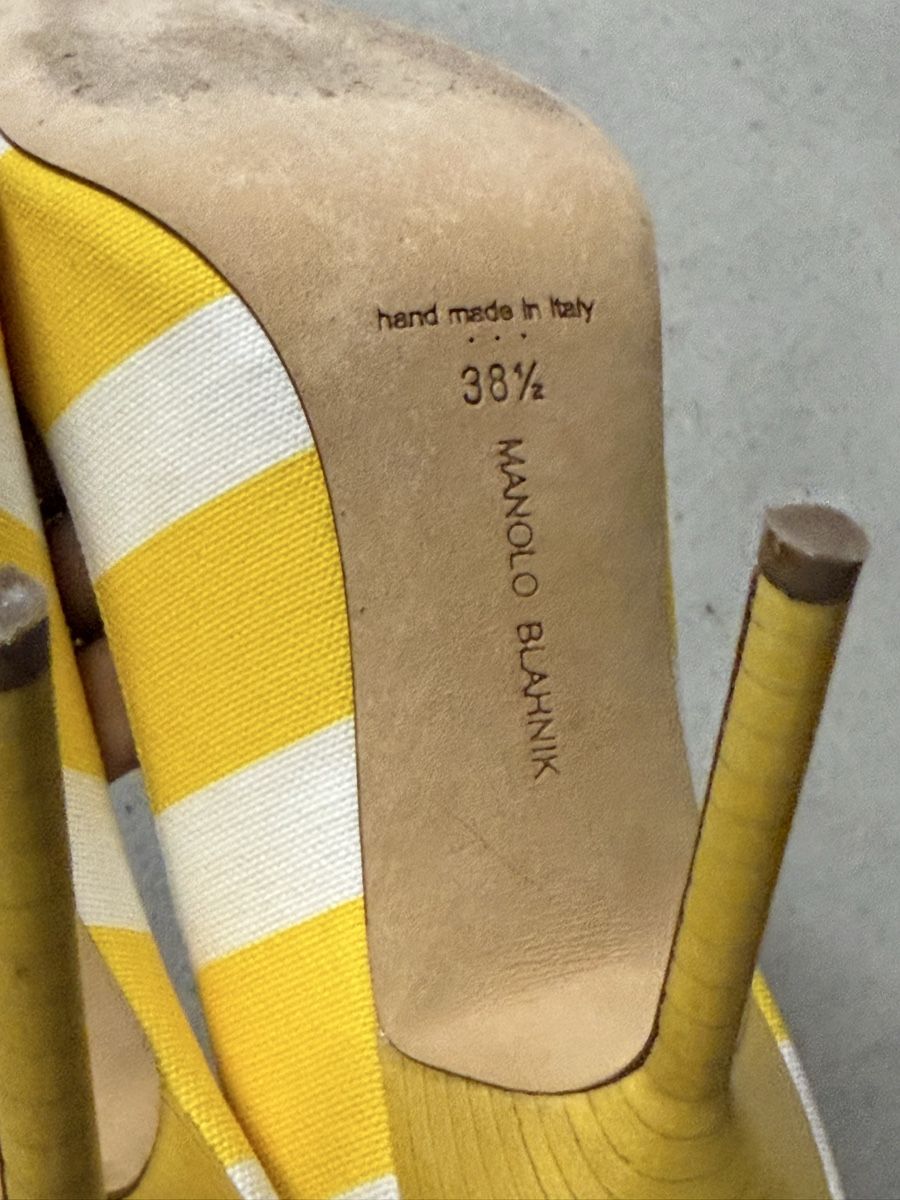 Manolo Blahnik Scarpe da donna: Manolo Blahnik canvas striped heel pump, 38.5 – Nuovo (secondo la descrizione) da Zürich venduto da EShopping81 7