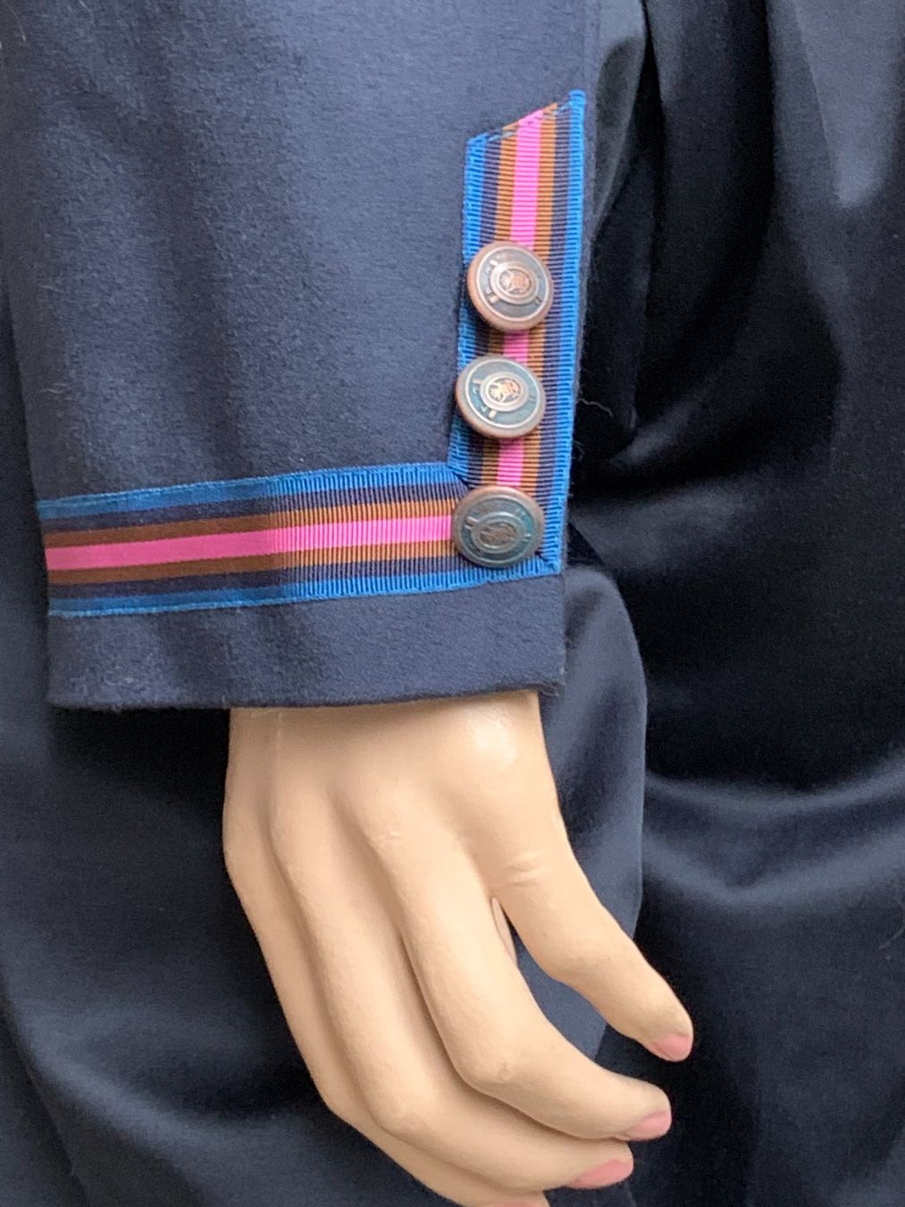 Lotti di vestiti: Kombination von Blazer Matthew Williamson / Hose / Top – Usato da Kloten venduto da Nephty 8