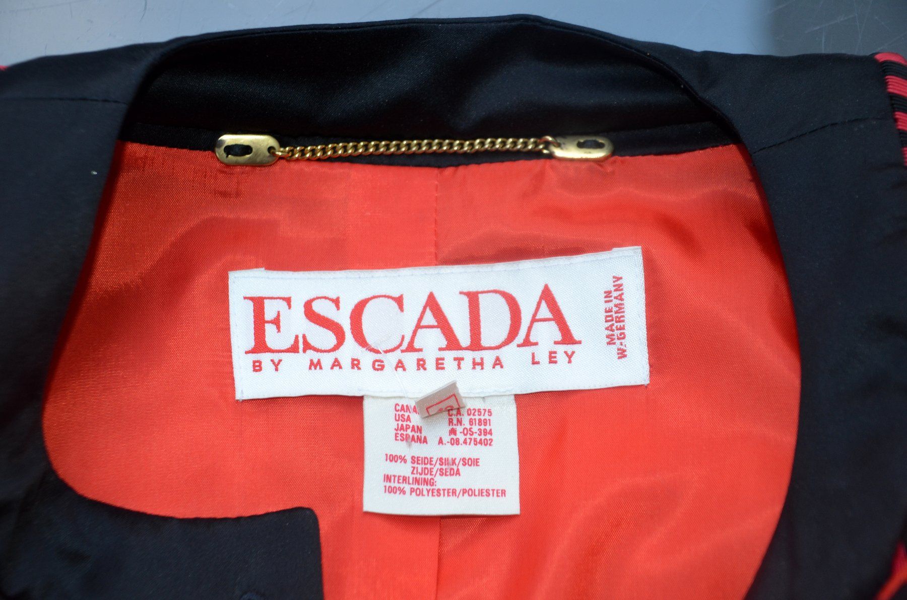 Escada Giacche: Escada Jacke / veste .40  100% Seide / soie – Usato da Collonges venduto da Auganien 4