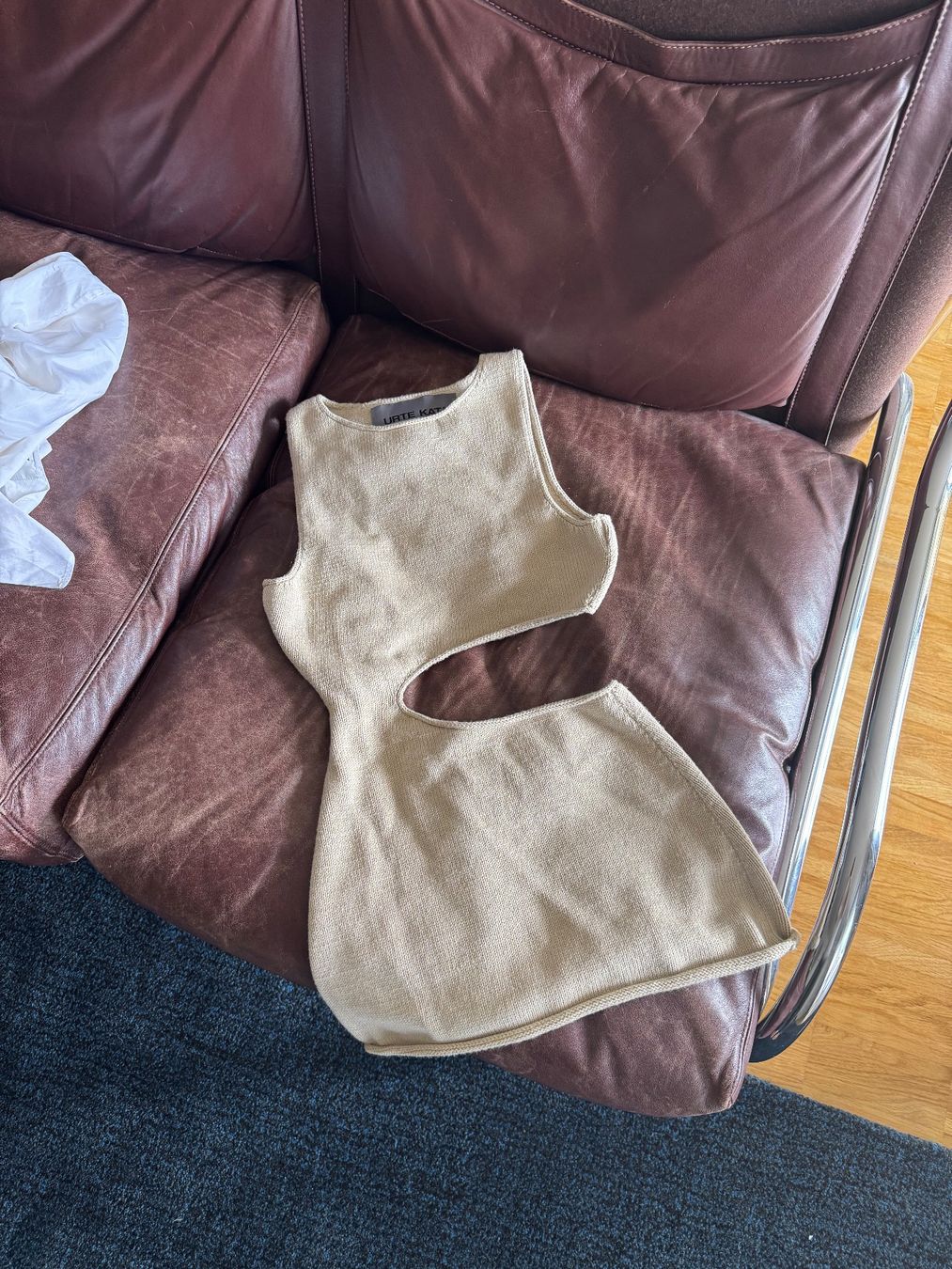 Kleider: Handmade URTE KAT knit dress/top – Gebraucht aus Fribourg von mariedw