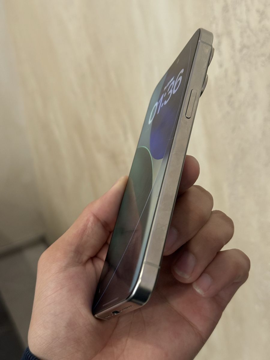 Apple Telefoni cellulari / Smartphones: Iphone 15 pro max 256 gb battery 100% – Usato da Chippis venduto da mig_8ns6 6