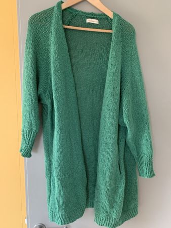 Lange Strickjacke