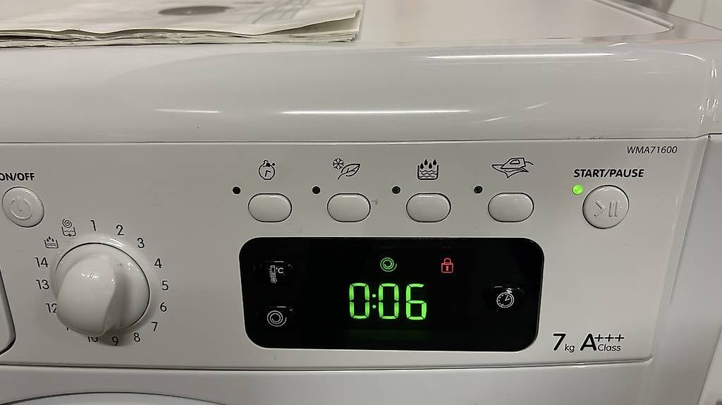 Waschmaschinen: Aliomatic (Indesit) Waschmaschine – Gebraucht aus zürich von WischiWaschi68 2